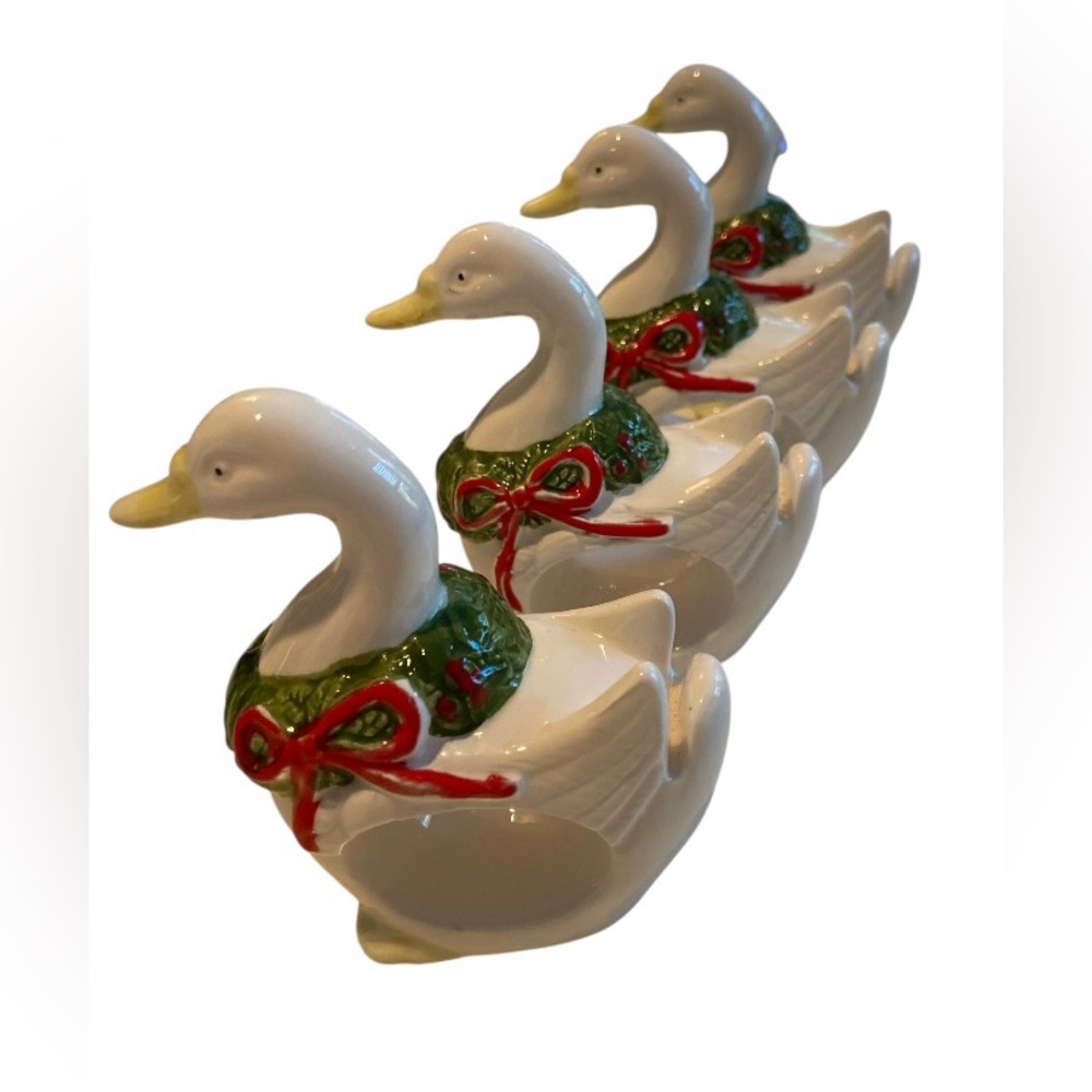 Festive Duck Napkin Rings